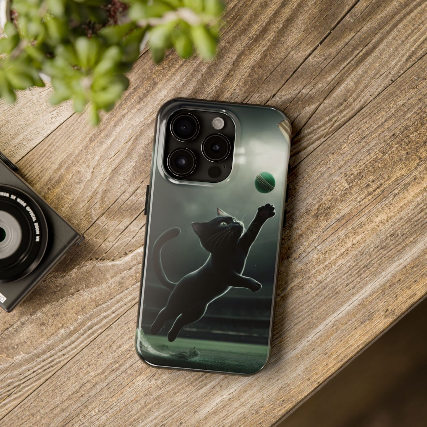 Purr-formance Wireless Charging Support Tough Case.