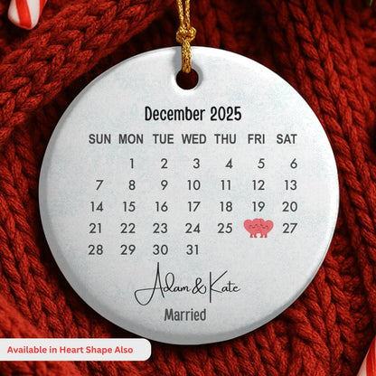Married Ornament, Wedding Gift, Wedding Date ornament, Heart Calendar, Anniversary Gift, Our First Christmas, Newlywed Gift, Wedding Gift
